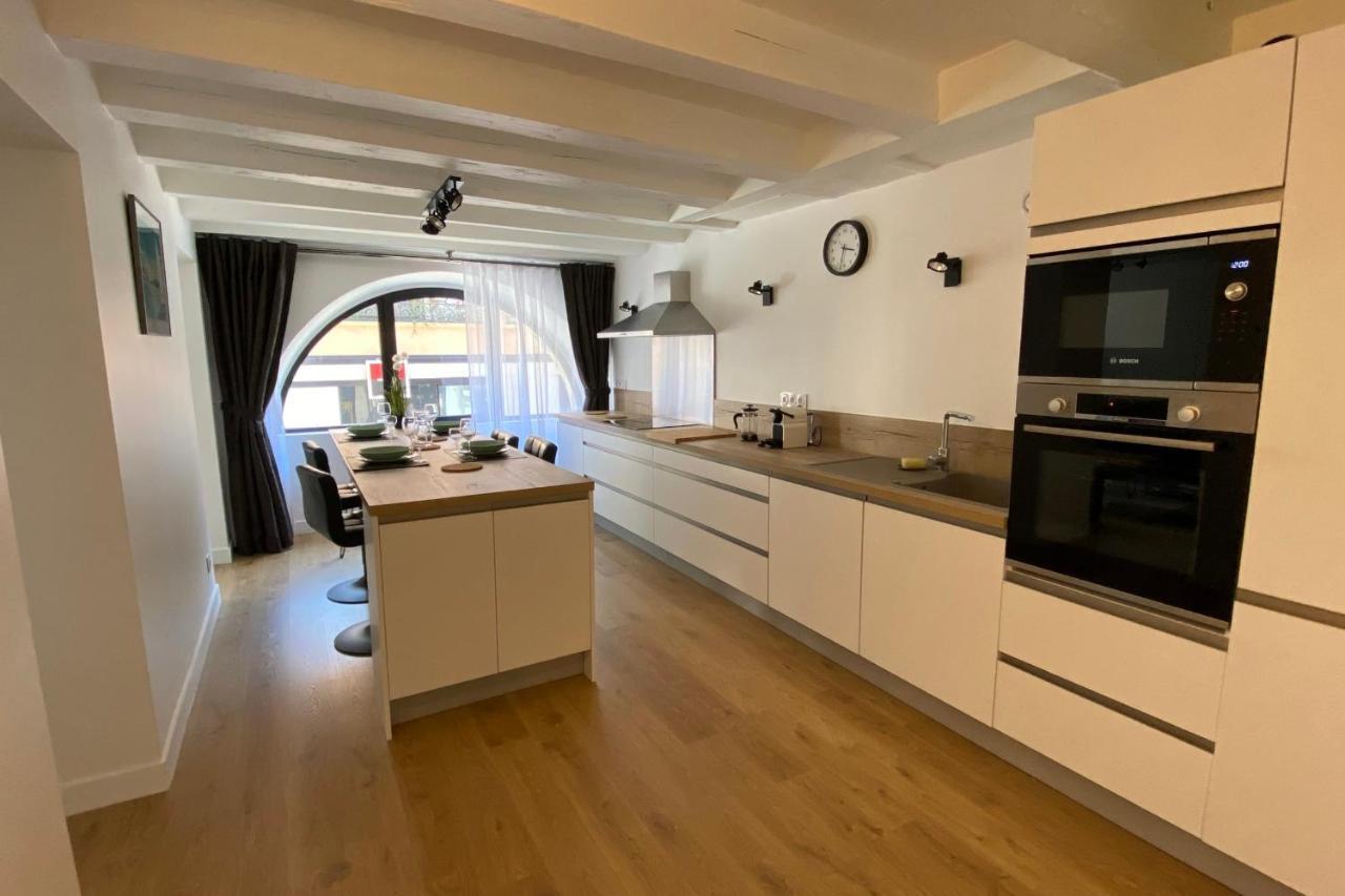 Le Royal 4 - Apartment For 4 People In The City Center Аннесі Екстер'єр фото